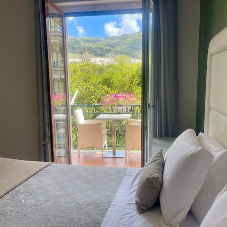 Bougainvillea Relais Sorrento Exterior foto